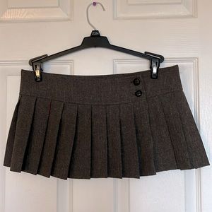 Retro Micro Mini Pleated Schoolgirl Skirt in Brown Size S by Twenty One